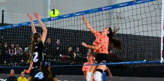 VOLEIBOL FEMININO SUB15 DE ENGENHEIRO BELTRÃO ESTREIA COM VITÓRIA NO CAMPEONATO ESTADUAL