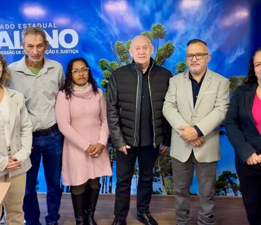 VEREADORES CONQUISTAM RECURSOS DE R$ 100 MIL PARA A APAE JUNTO AO DEPUTADO TRAIANO