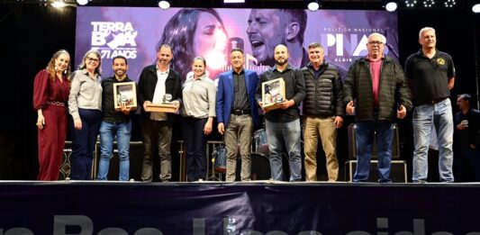 7º FESTCANT celebra o talento dos artistas de Terra Boa