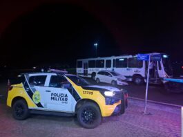 Colisão entre carro e ônibus deixa uma pessoa ferida na PR-317, em Floresta