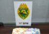 Polícia apreende crack, maconha, dinheiro e máquina de cartão durante ação contra o tráfico em Peabiru
