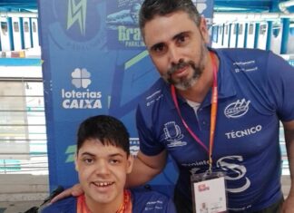 Rafael se destaca na natação paralímpica e é convocado para a Seleção Paranaense