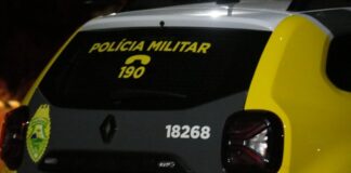 Motocicleta sem placa e com diversas irregularidades é apreendida após fuga, em São Lourenço