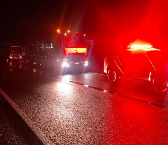 Pedestre morre atropelado por carreta na PR-323