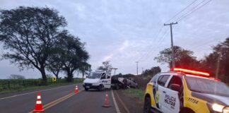 Acidente deixa quatro pessoas feridas na PR-082, entre Fênix e Quinta do Sol