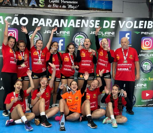 Engenheiro Beltrão conquista o bronze e tem melhor atleta no Estadual sub15 de voleibol