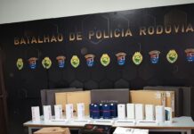 Polícia Rodoviária apreende mercadorias de descaminho durante abordagem na PR-317