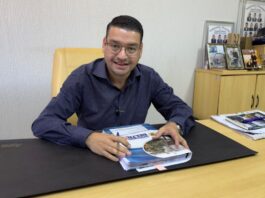 Prefeito Júnior Garbim assina convênio de R$ 298 mil para aquisição de triciclo de sinalização viária